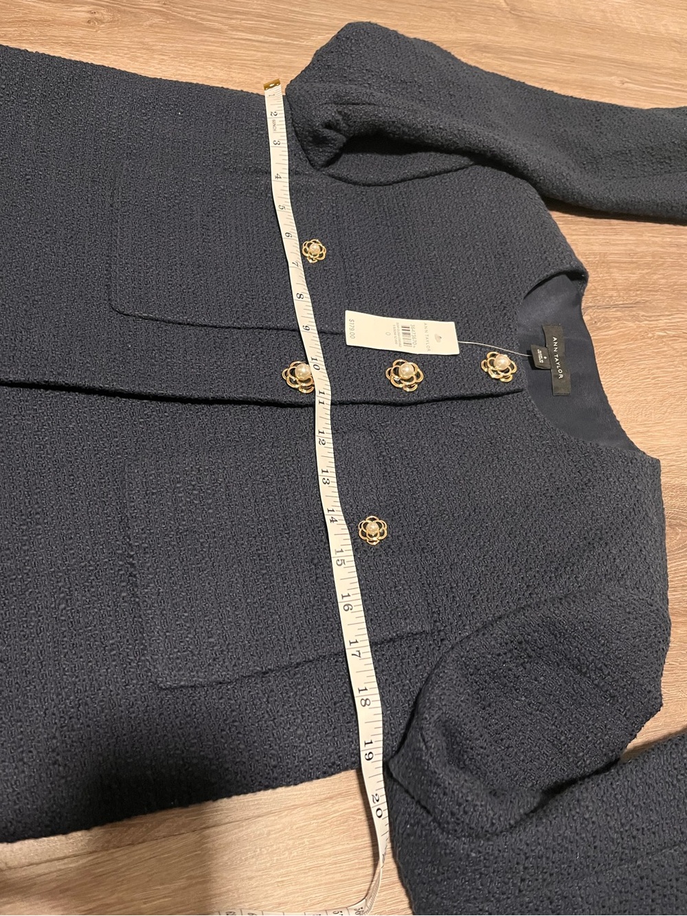 NWT Ann Taylor Navy Bouclé Cropped Jacket with Gold Flower Buttons - Picture 6 of 7